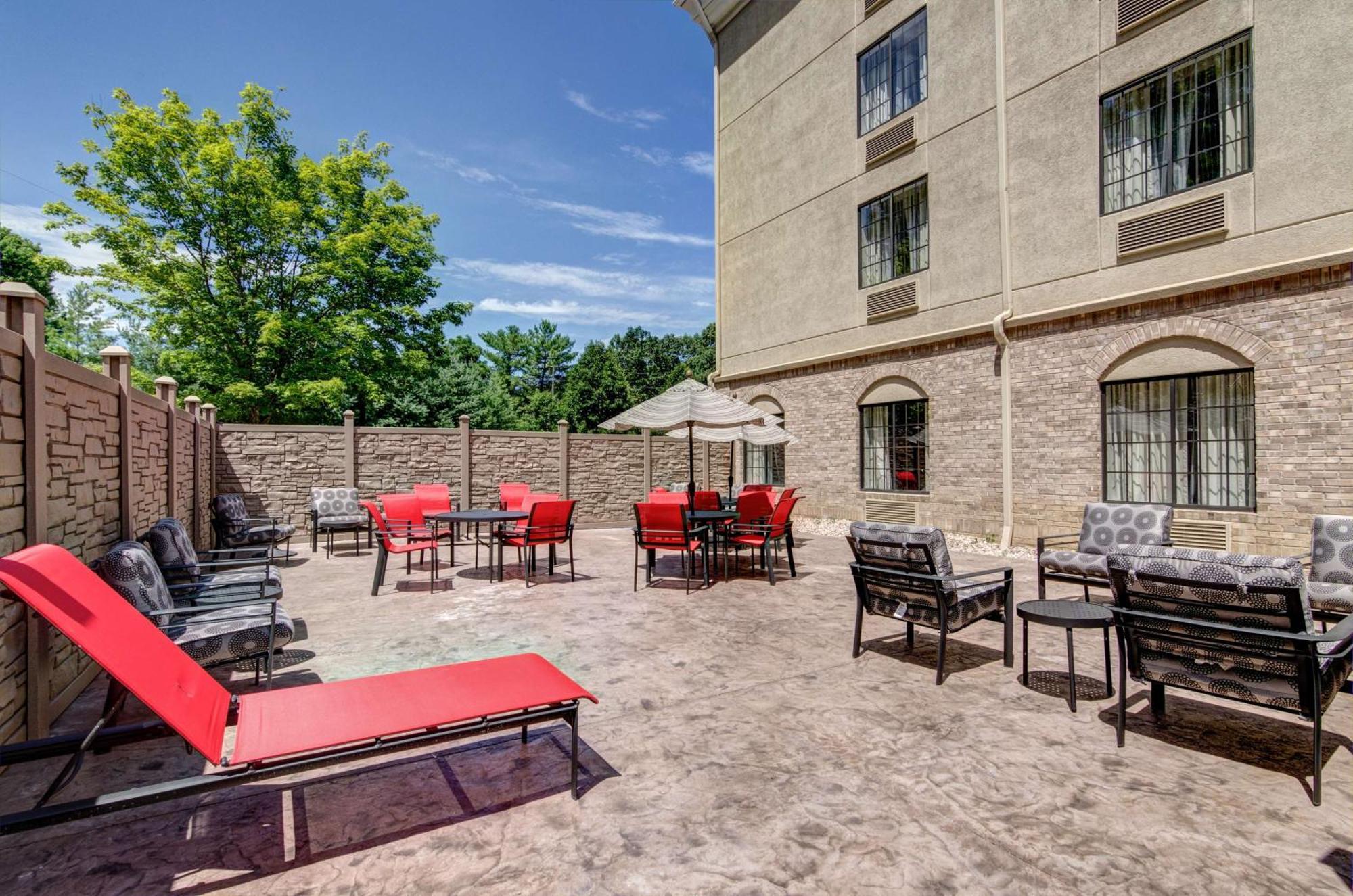 Hampton Inn Salem Exterior foto